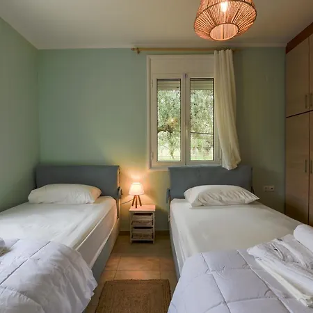 Oleopetra * Vromonérion